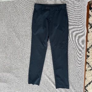 Lightweight Uniqlo Dress Pants (30x34)